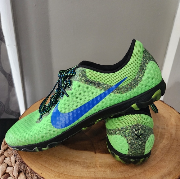 NEW Nike Rival XC sneakers - Picture 4 of 8